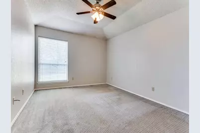 7124 Summerset Drive, Benbrook, TX 76126 - Photo 11