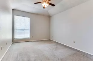 7124 Summerset Dr, Benbrook, TX 76126 - Photo 11