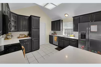 1060 Cheyenne Trail, Hewitt, TX 76643 - Photo 9