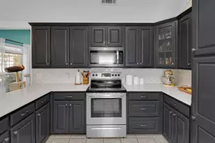 1060 Cheyenne Trail, Hewitt, TX 76643 - Photo 11