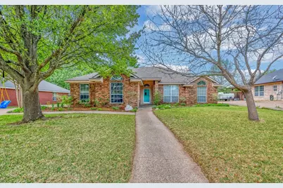 1060 Cheyenne Trail, Hewitt, TX 76643 - Photo 1