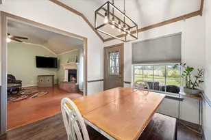 906 S Ward St, Italy, TX 76651 - Photo 17