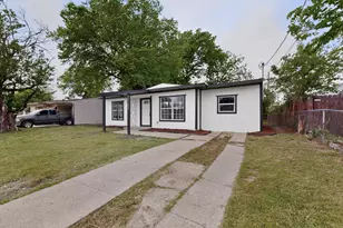 930 Shawnee Trce, Grand Prairie, TX 75051 - Photo 3