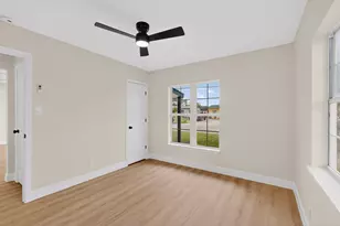 930 Shawnee Trce, Grand Prairie, TX 75051 - Photo 25