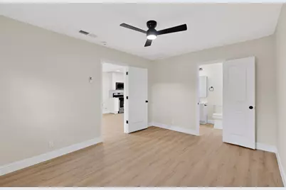 930 Shawnee Trace, Grand Prairie, TX 75051 - Photo 19