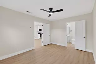 930 Shawnee Trce, Grand Prairie, TX 75051 - Photo 19