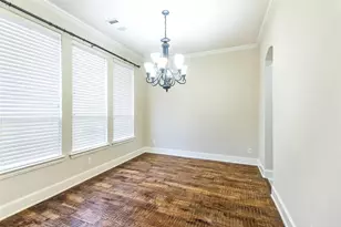 2016 Magic Mantle Dr, Lewisville, TX 75056 - Photo 7