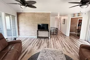 862 Lakeshore Dr, Brookeland, TX 75931 - Photo 17