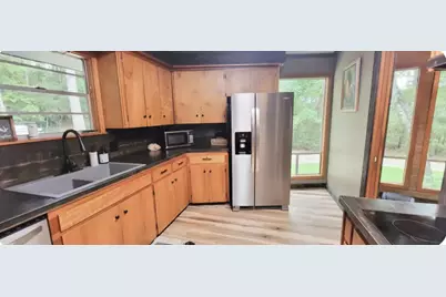 862 Lakeshore Drive, Brookeland, TX 75931 - Photo 9