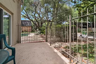 5311 Fleetwood Oaks Ave, Dallas, TX 75235 - Photo 13