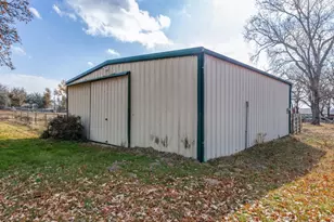 7335 Reed Rd, Azle, TX 76020 - Photo 35