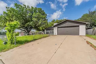 6422 Faircove Cir, Garland, TX 75043 - Photo 37