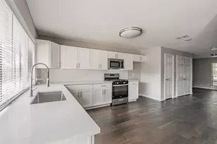 6422 Faircove Cir, Garland, TX 75043 - Photo 3