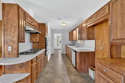 624 N Avenue A, Springtown, TX 76082 - Photo 11