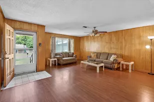 624 N Ave A, Springtown, TX 76082 - Photo 7