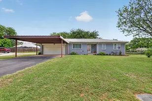624 N Ave A, Springtown, TX 76082 - Photo 3