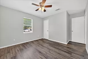 205 Wayne Dr, Sanger, TX 76266 - Photo 17