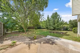 2905 Lakewood Dr, Denton, TX 76207 - Photo 15