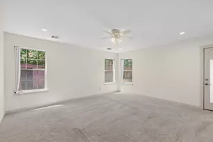 10314 Baronne Cir, Dallas, TX 75218 - Photo 11