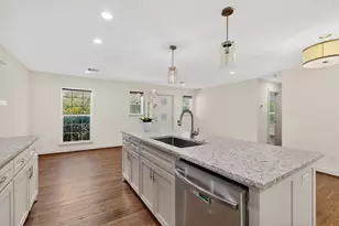 10314 Baronne Cir, Dallas, TX 75218 - Photo 9