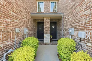 982 Mikaela Dr, Allen, TX 75013 - Photo 3