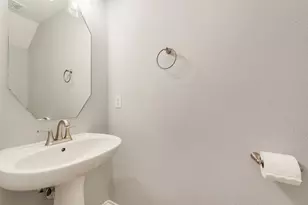 5538 Marina Dr, Garland, TX 75043 - Photo 11