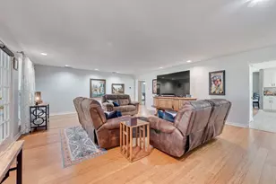 6155 Highwoods Ct, Fort Worth, TX 76112 - Photo 7