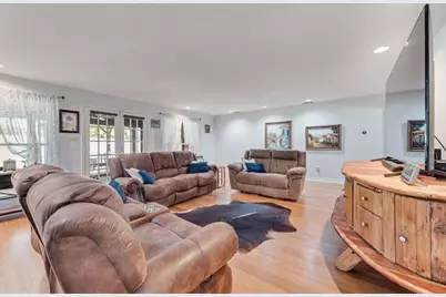 6155 Highwoods Court, Fort Worth, TX 76112 - Photo 5