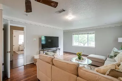 3217 Lubbock Avenue #B, Fort Worth, TX 76109 - Photo 5