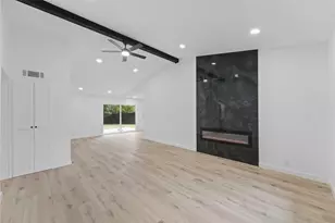 422 Wildbriar Dr, Garland, TX 75043 - Photo 5