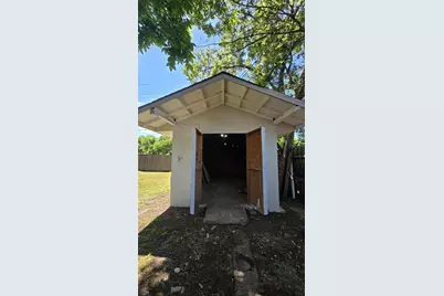 636 Highfall Drive, Dallas, TX 75232 - Photo 13