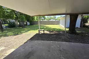 636 Highfall Dr, Dallas, TX 75232 - Photo 11