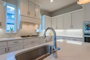 15871 Lucy Ln, Frisco, TX 75033 - Photo 9