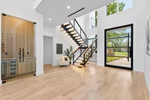 9434 Biscayne Blvd, Dallas, TX 75218 - Photo 3