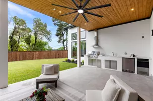 9434 Biscayne Blvd, Dallas, TX 75218 - Photo 31