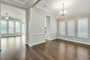 8042 Acoma Ln, Dallas, TX 75252 - Photo 3