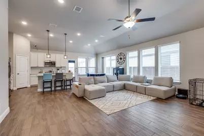105 Lemley Drive, Fort Worth, TX 76131 - Photo 9
