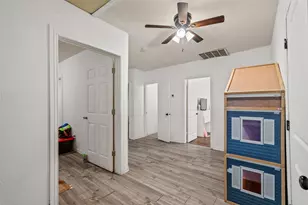 2138 Custer Dr, Dallas, TX 75216 - Photo 9