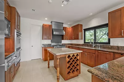 3716 Chimney Ridge Drive, Waco, TX 76708 - Photo 11