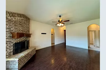 417 Lens Street, Eastland, TX 76448 - Photo 3