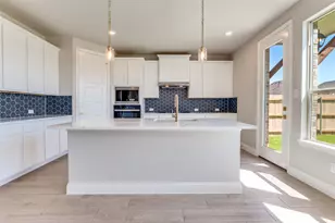 3722 Mighty Oaks St, Bedford, TX 76021 - Photo 5