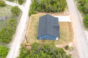 3426 Sumac Dr, Granbury, TX 76048 - Photo 13