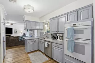 1233 Greenbriar Ln, Cleburne, TX 76033 - Photo 19