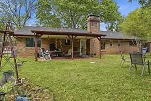 1233 Greenbriar Ln, Cleburne, TX 76033 - Photo 25