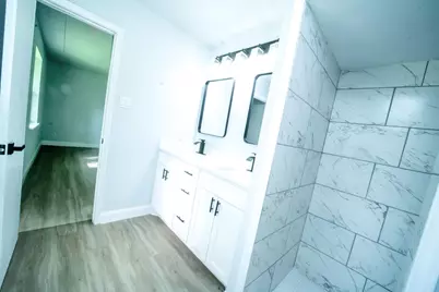 1432 Barron Lane, Fort Worth, TX 76112 - Photo 15