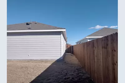 5724 Rockrose Lane, Princeton, TX 75407 - Photo 15