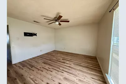 1900 Wurzburg Drive, Fort Worth, TX 76134 - Photo 11