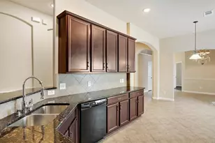 913 Partridge Dr, Aubrey, TX 76227 - Photo 7