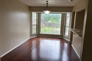 320 W Williams St, Cedar Hill, TX 75104 - Photo 7