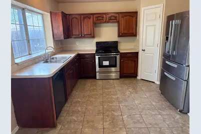 320 W Williams Street, Cedar Hill, TX 75104 - Photo 9